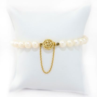 Picture of Pearl Bracelet with 14k Yellow Gold Clasp