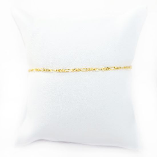 Picture of 14k Yellow Gold Thin Figaro Bracelet