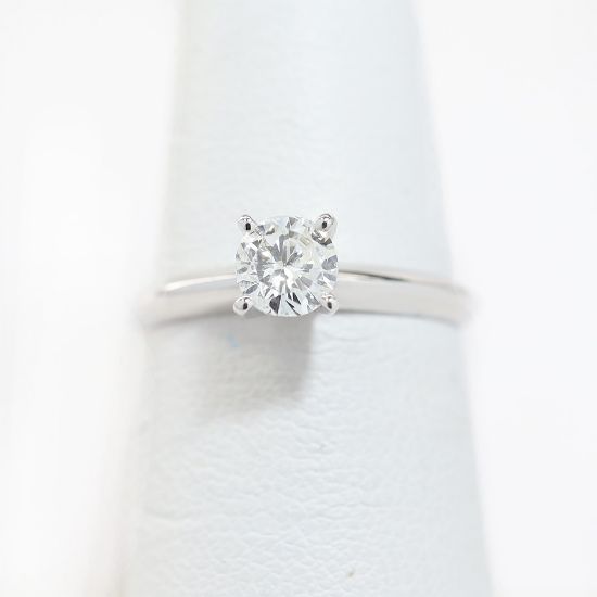 Picture of 14k White Gold Diamond Solitaire Ring