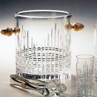 Show products in the Crown pattern