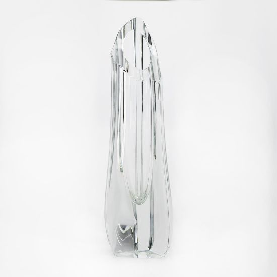 Picture of Vintage Triangular Rose Bud Flower Crystal Vase  