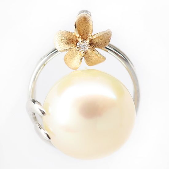 Picture of Sterling Silver with 18k Rose Gold Plumeria Flower Cultured Freshwater Pearl & Diamond Pendant