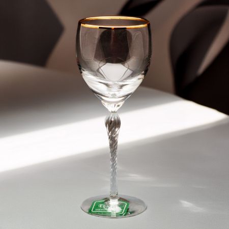 Picture for pattern Monroe Gold