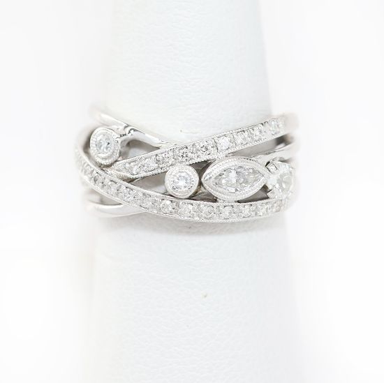 Picture of 14k White Gold Mixed Diamond Crossover Ring