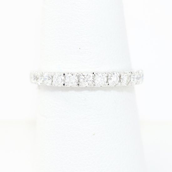 Picture of 14k White Gold Diamond Band