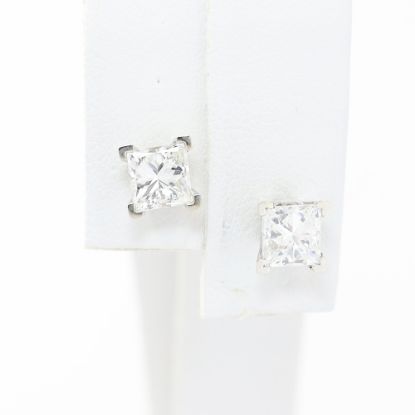 Picture of 14k White Gold Diamond Solitaire Earrings