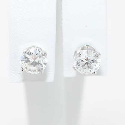 Picture of 14k White Gold Brilliant Diamond Solitaire Earring Studs