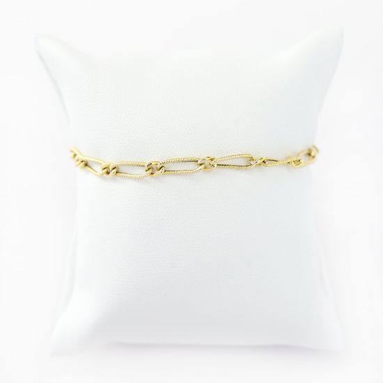 Picture of 14k Yellow Gold Figaro Chain Link Bracelet