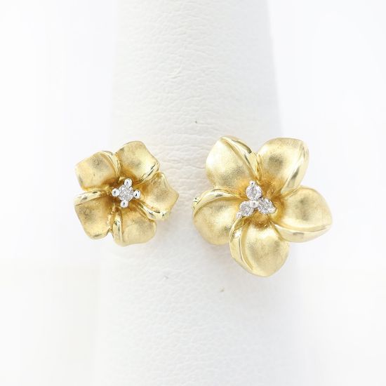 Picture of 14k Yellow Gold Diamond Plumeria Bypass Ring