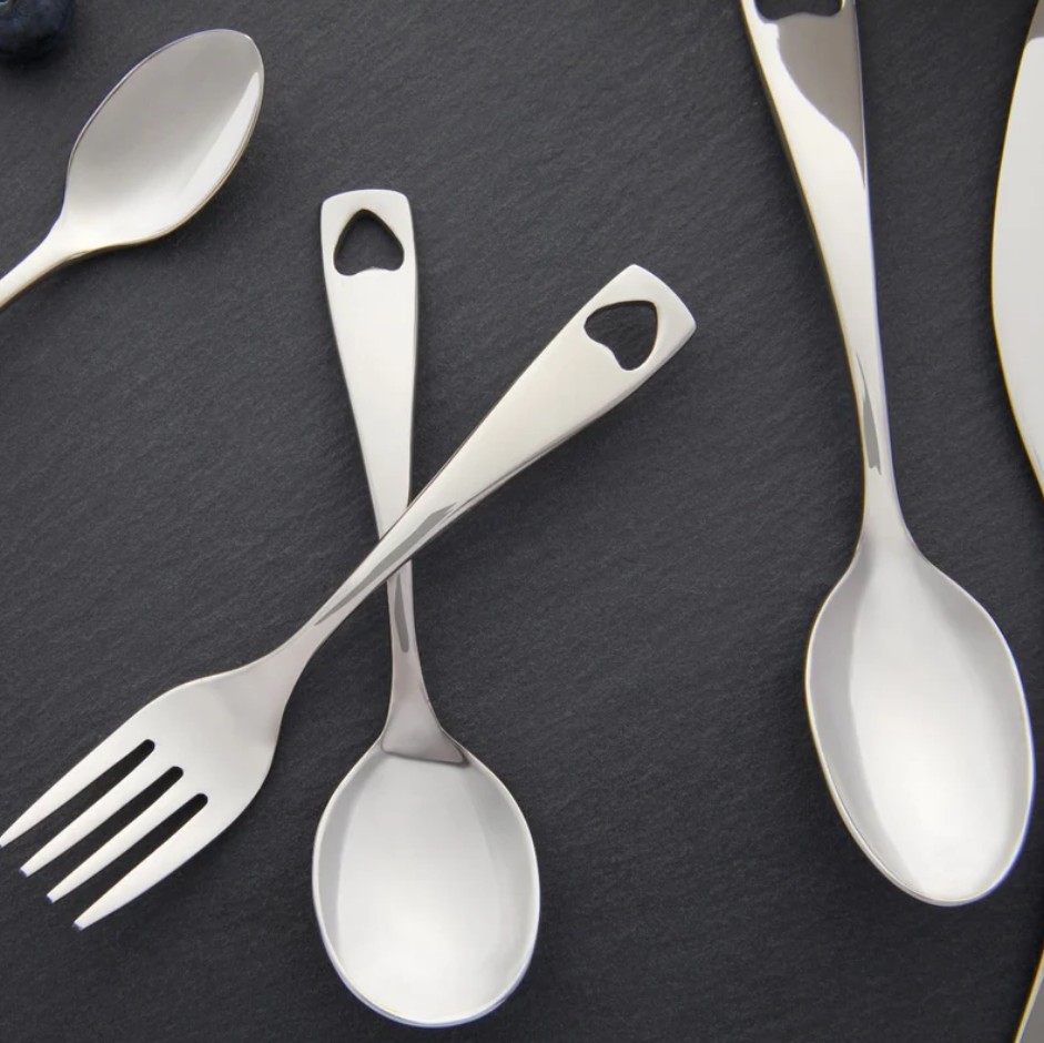 Show products in the Little Love pattern