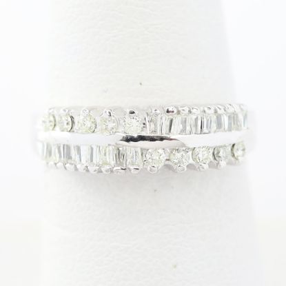 Picture of 14k White Gold Diamond Band