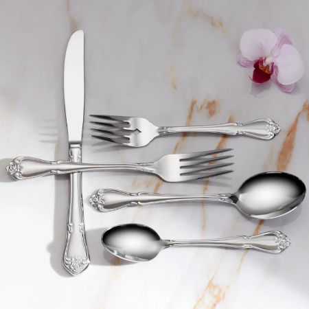 Picture for pattern True Rose