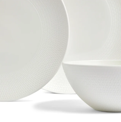 Picture of New Dinnerware Set, 12 Pieces