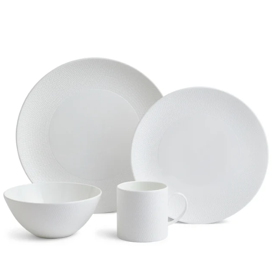 Picture of New Dinnerware Set of 4