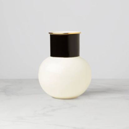 Picture of New Black & White Bouquet Vase
