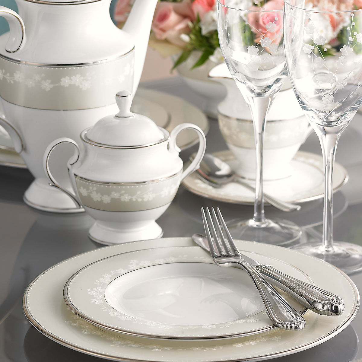 Show products in the Bellina pattern