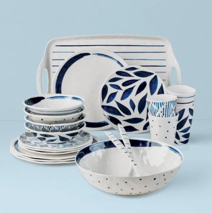 Picture of New 20-Piece Dinnerware Set