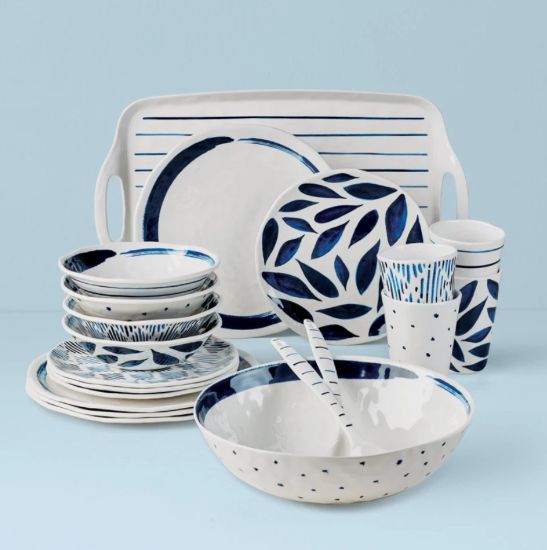 Picture of New 20-Piece Dinnerware Set