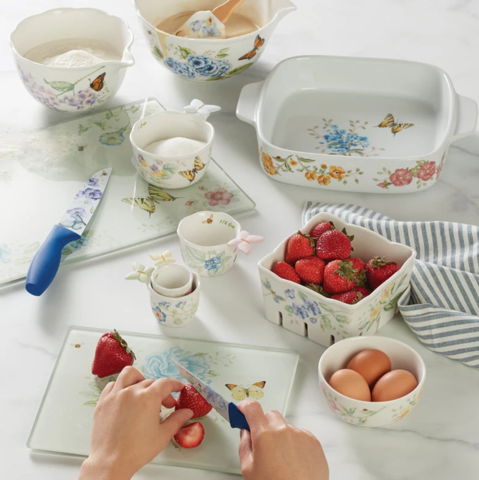 Show products in the Butterfly Meadow, Kitchen pattern