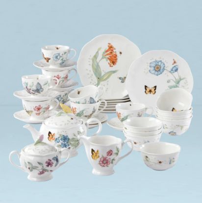 Picture of New 37-Piece Dessert & Tea Set