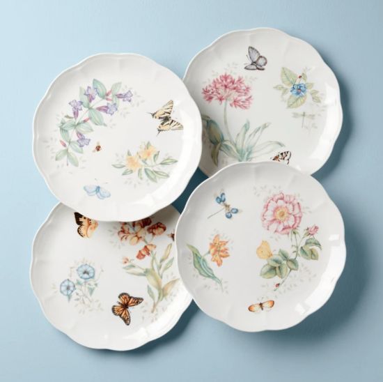 Picture of New Set of 4 Dinner Plates, Assorted