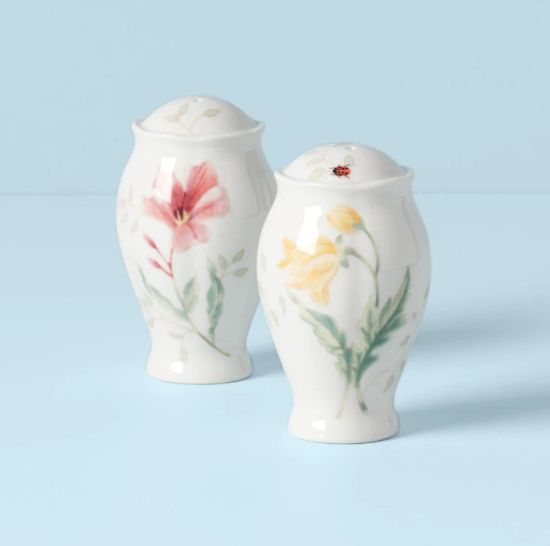 Picture of New Salt & Pepper Shaker Set