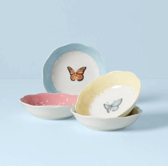 Picture of New Set of 4 Fruit Bowls, Assorted