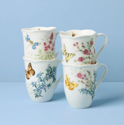 Picture of New Set of 4 Mugs, Assorted