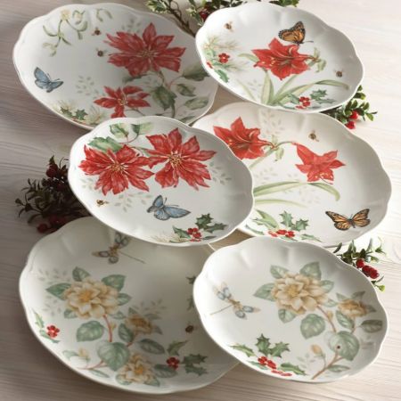 Picture for pattern Butterfly Meadow, Holiday