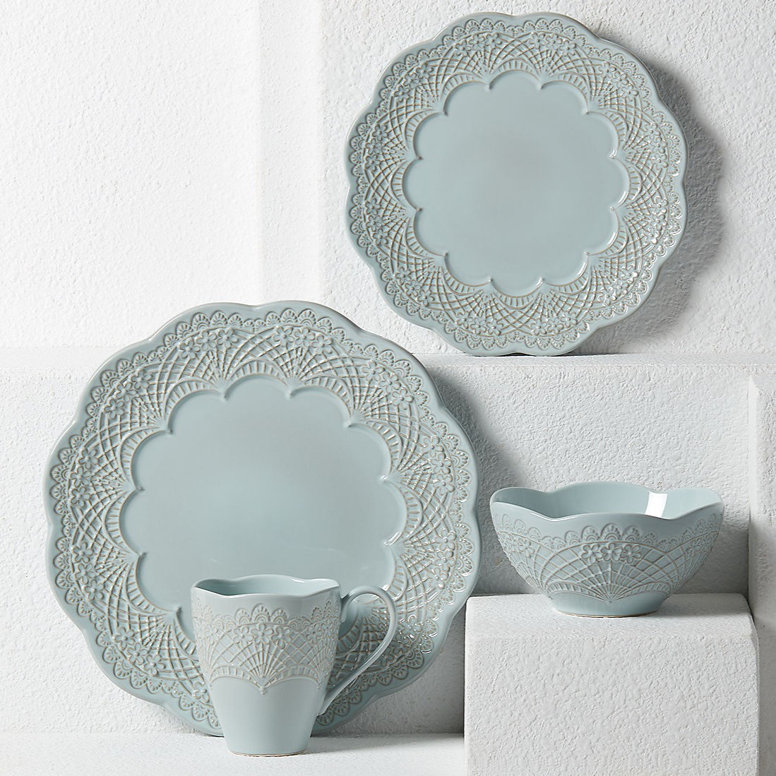 Show products in the Chelse Muse, Scalloped, Blue pattern