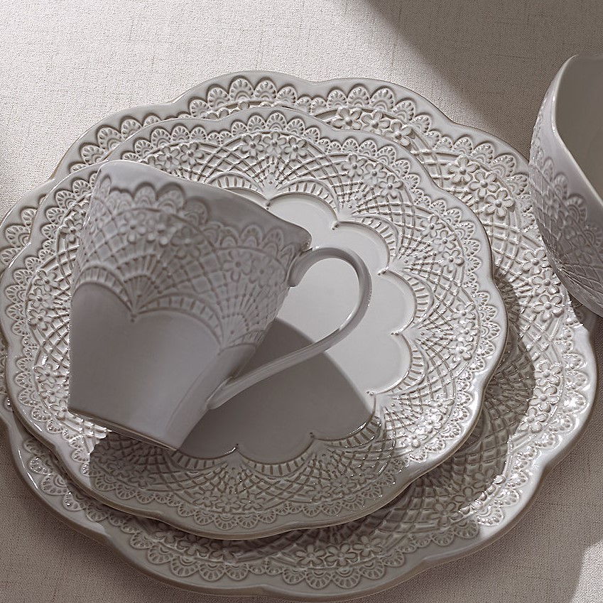 Show products in the Chelse Muse, Scalloped, Grey pattern
