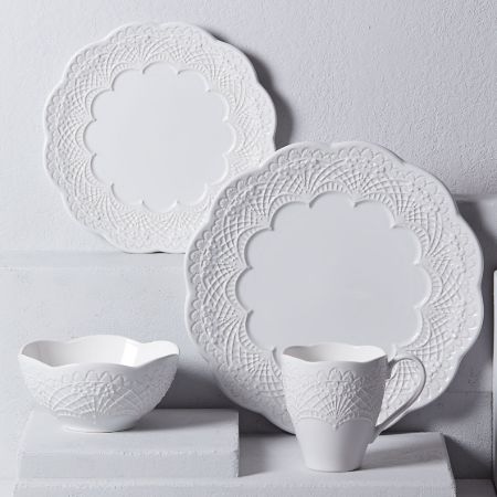 Picture for pattern Chelse Muse, Scalloped, White