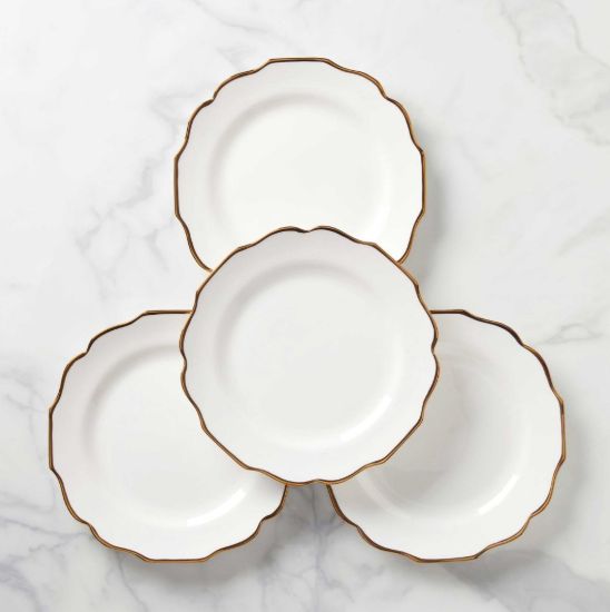 Picture of New Set of 4 Dinner Plates