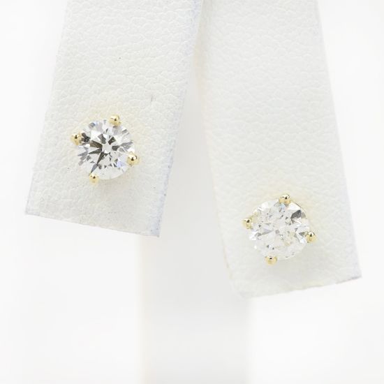 Picture of 14k Yellow Gold Brilliant Diamond Solitaire Stud Earrings