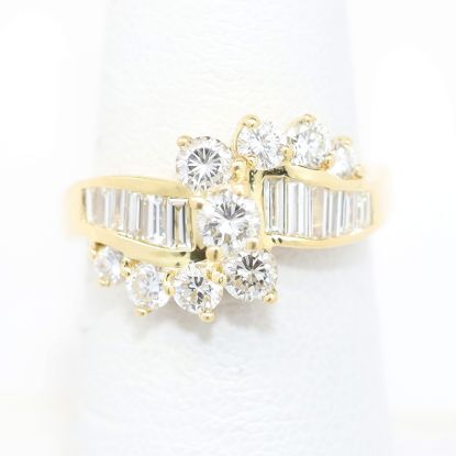 Picture of 18k Yellow Gold Diamond Ring