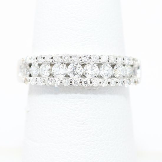 Picture of 14k White Gold Brilliant Diamond Ring Band