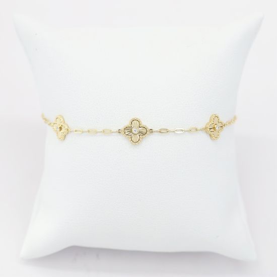 Picture of 14k Yellow Gold Diamond Clover Stations Bracelet
