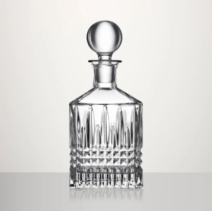 Picture of New Square Decanter, 23.5oz