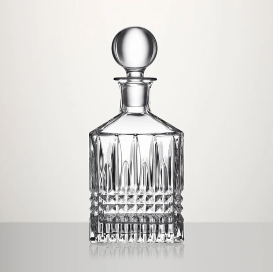Picture of New Square Decanter, 23.5oz