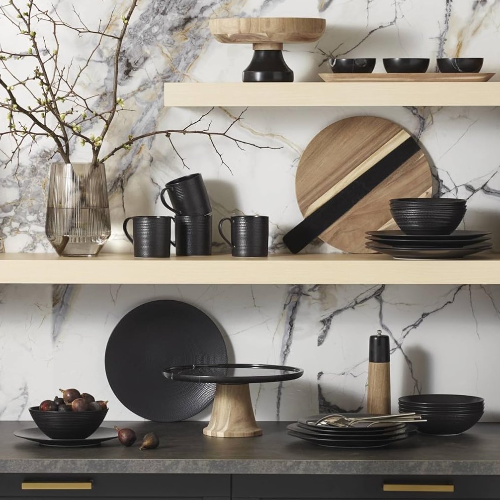 Show products in the LX Collective, Black pattern