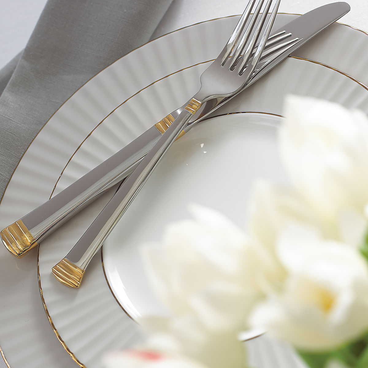 Show products in the Pleated Colors, Grey pattern