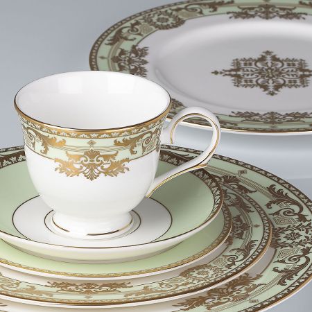Picture for pattern Rococo Leaf by Marchesa