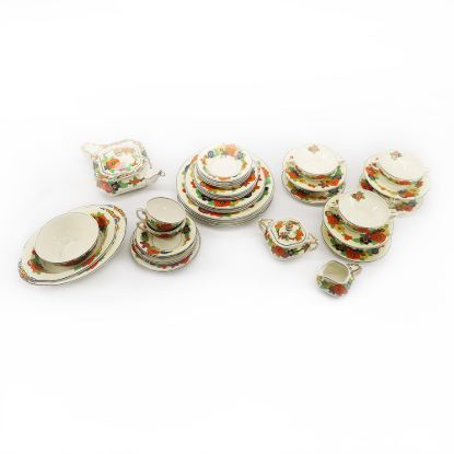 Picture of Grindley Penelopy Dinner Service
