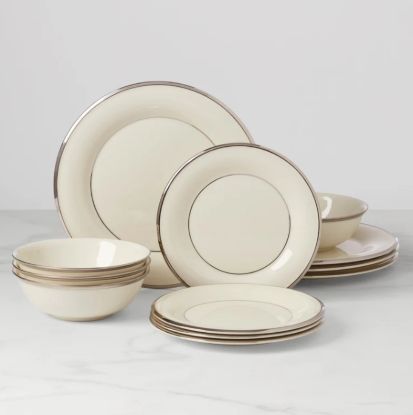 Picture of New 12-Piece Dinnerware Set