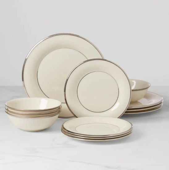 Picture of New 12-Piece Dinnerware Set