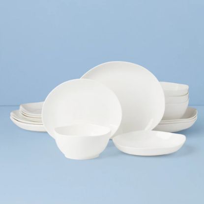Picture of New 16-Piece Dinnerware Set, Curve