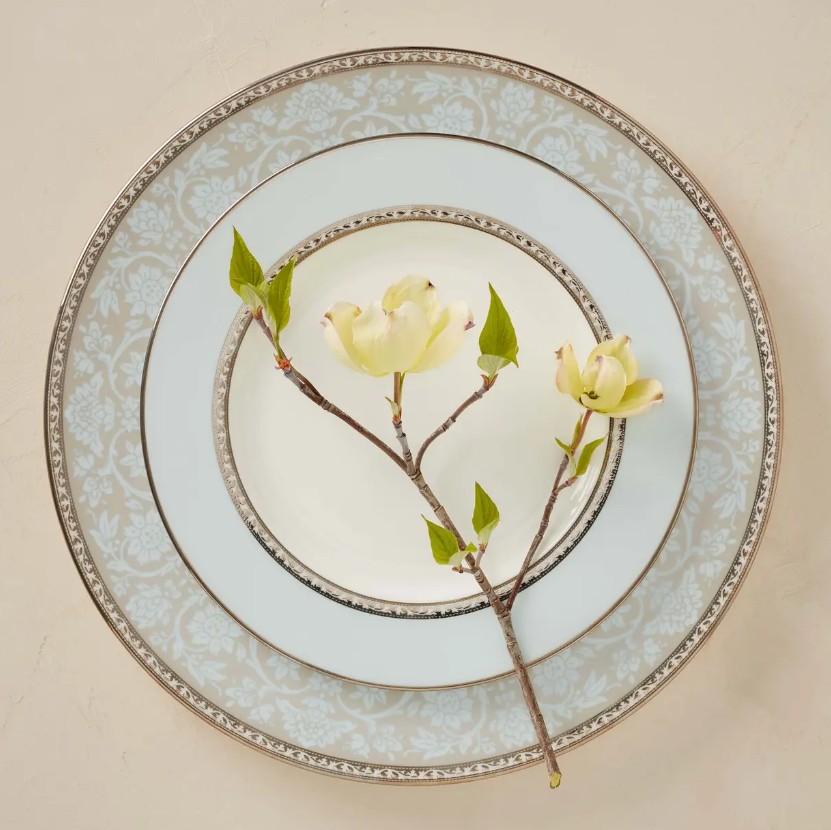 Show products in the Westmore pattern
