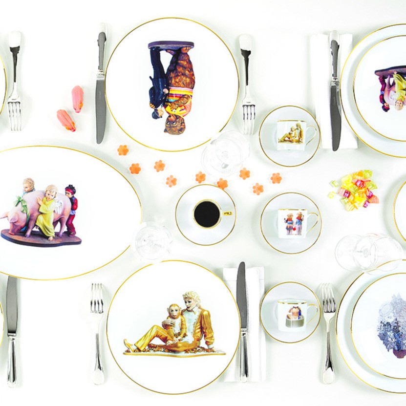 Show products in the Banality Series by Jeff Koons pattern