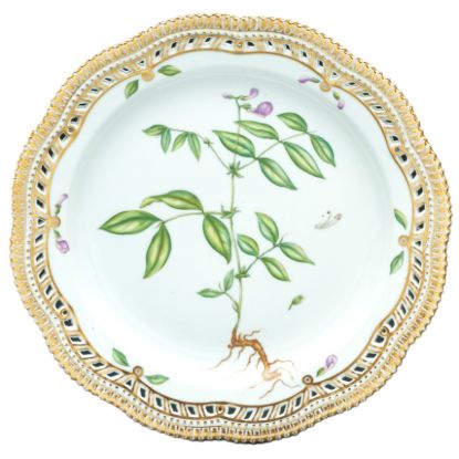 Picture of New Pierced Dinner Plate