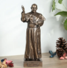 Picture of Pope Francis Statue